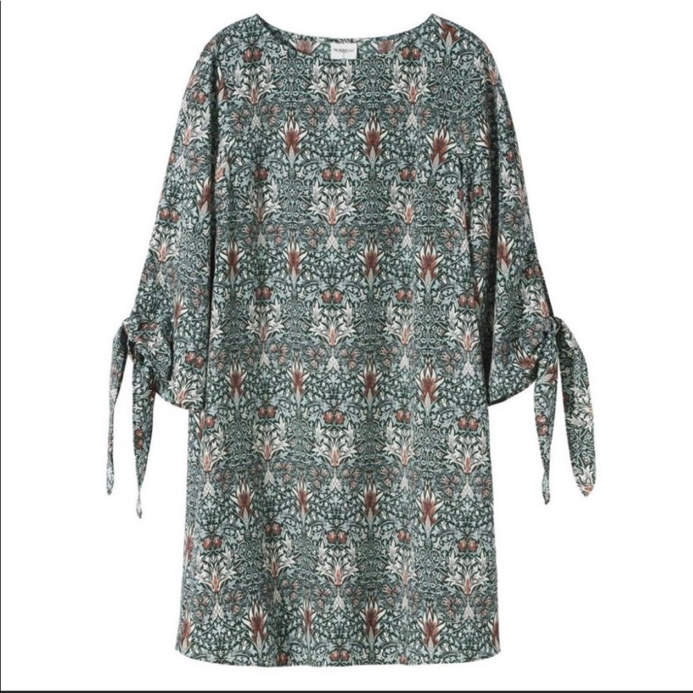 H&M x William Morris collab dress
